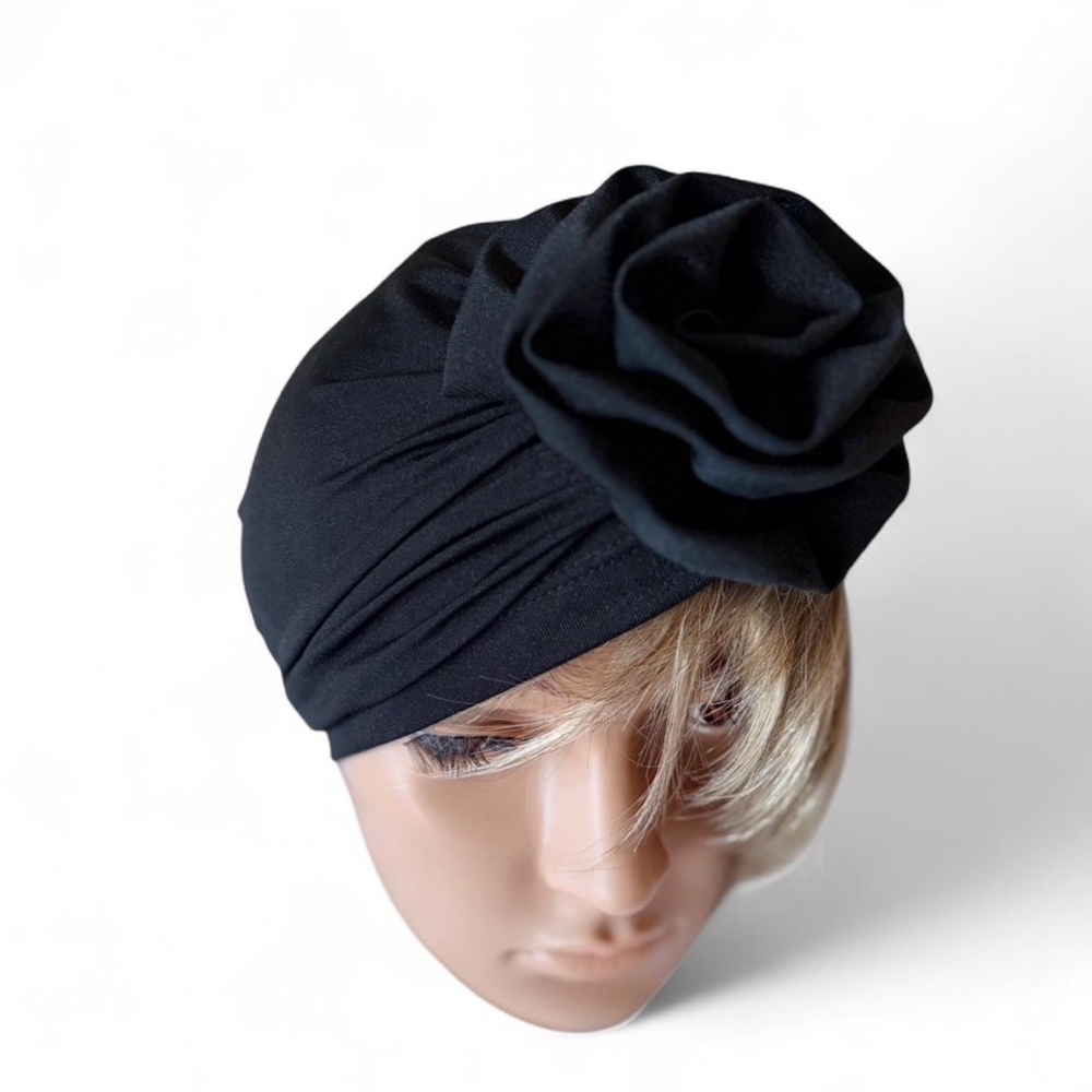 NWOT Elegant Black Turban with Flower Accent Women Sz Adult NWOT